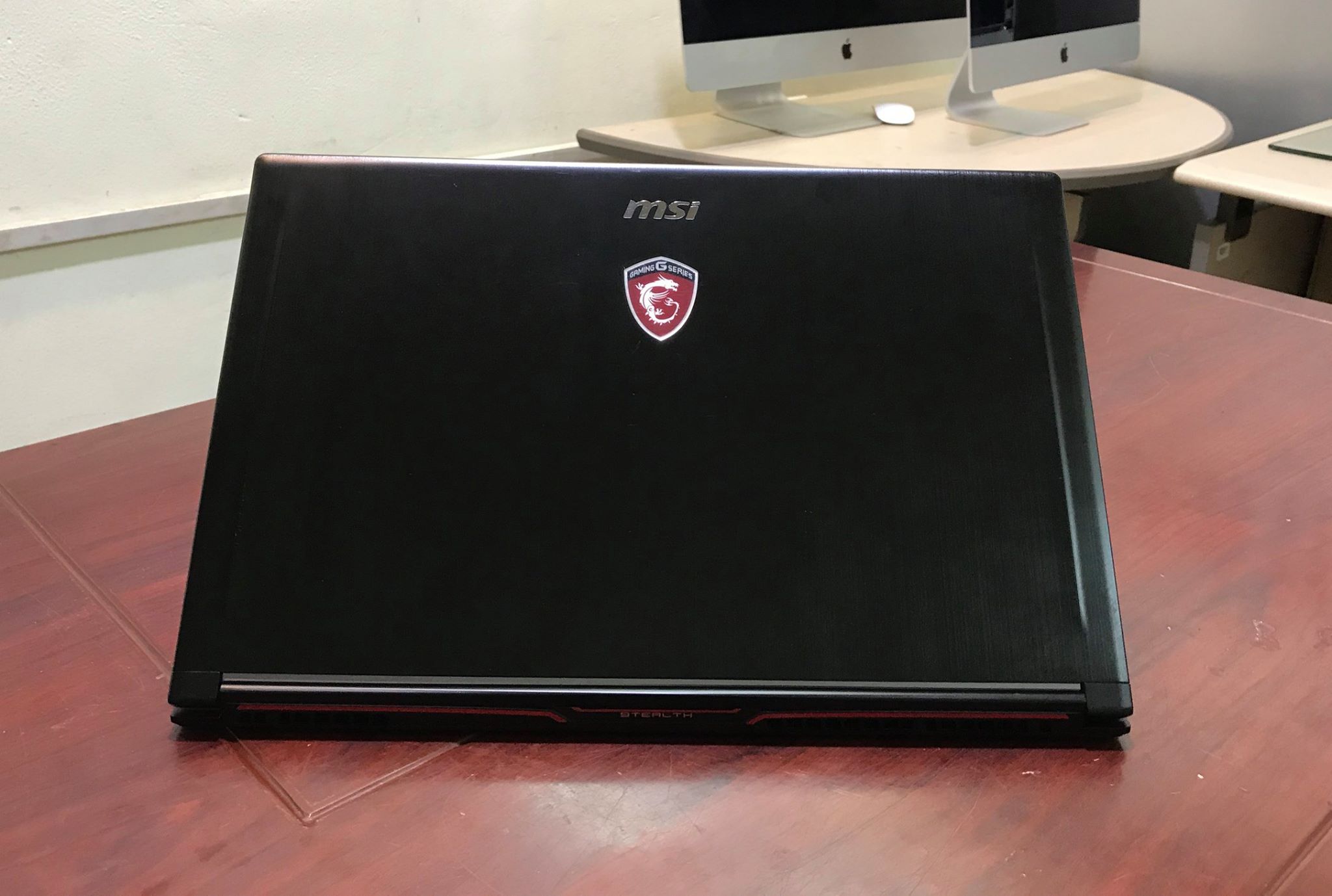 Laptop MSI GS63VR Stealth Pro-7.jpg